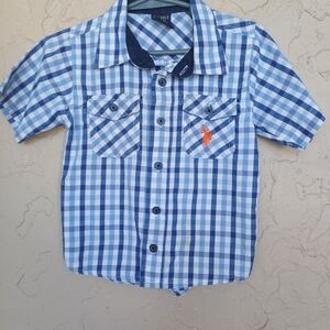 U.S. Polo Assn. Blue & White Check Short-Sleeve Button-Down Shirt